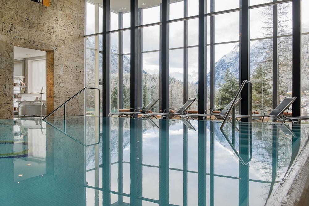 Hotel Saratz Pontresina Exteriör bild