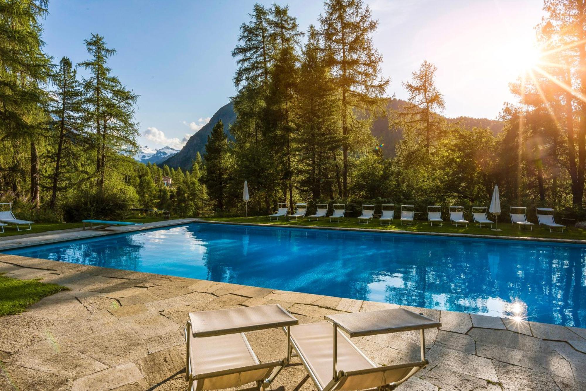 Hotel Saratz Pontresina Exteriör bild